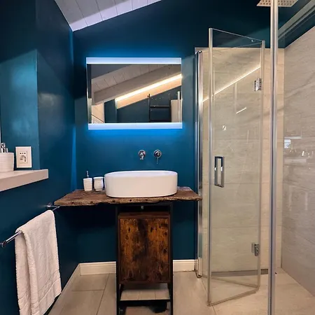 Gisa With Private Pool Appartamento *