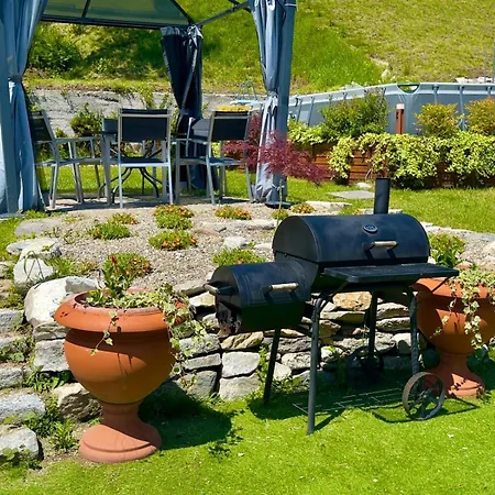 Appartamento Gisa With Private Pool